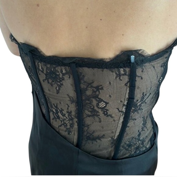 NBD x Revolve - Nalani Lace Tan and Black Strapless Bustier Maxi Gown Sz M - Picture 16 of 16